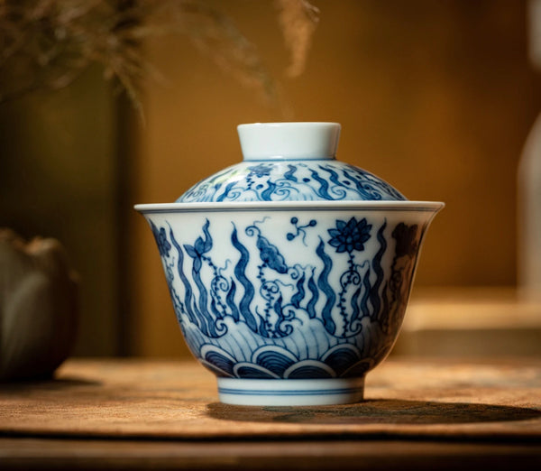 Traditional One Color Fish and Seaweed Pattern GaiWan by Hand-drawing