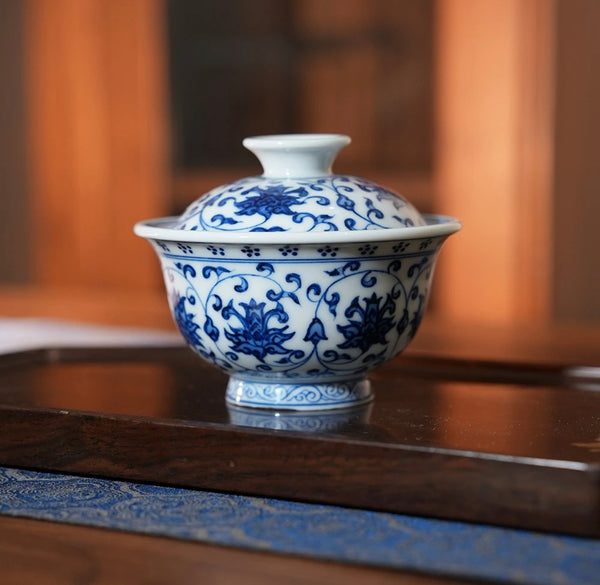 Traditional  One Color Lotus Flower Pattern GaiWan by Hand-drawing